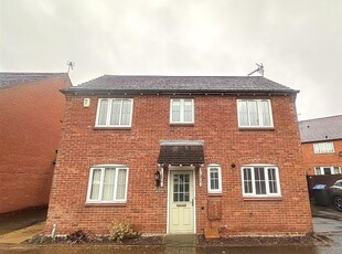 Detached house to rent in Bunneys Meadow, Hinckley LE10