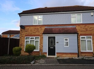 Detached house to rent in Chestnut Lane, Kingsnorth TN23
