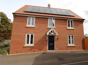 Detached house to rent in Cromwell Crescent, Papworth Everard, Cambridge, Cambridgeshire CB23