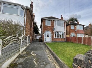 Detached house to rent in Heckington Drive, Wollaton, Nottingham NG8
