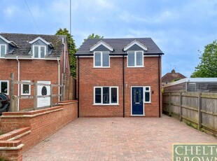 Detached house to rent in Holden Grove, Daventry, Northamptonshire NN11