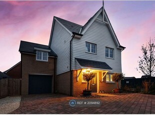 Detached house to rent in Marshall Close, Bishop's Stortford CM23