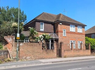 Detached house to rent in Old Woking, Surrey GU22