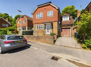 Detached house to rent in Richmond Way, East Grinstead, West Sussex RH19