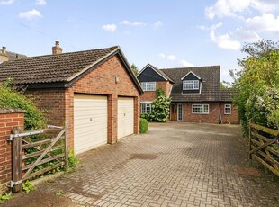 Detached house to rent in Wood End Road, Kempston, Bedford MK43