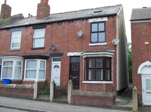 End terrace house to rent in 29 Clipstone Road, Sheffield S9