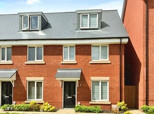 End terrace house to rent in Buffs Road, Canterbury, Kent CT1