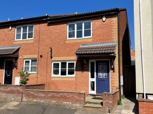 End terrace house to rent in Cecil Road, Northampton NN2