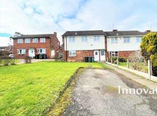 End terrace house to rent in Ferndale Road, Oldbury B68