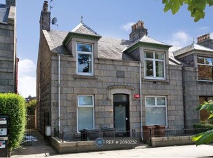 End terrace house to rent in Leslie Terrace, Aberdeen AB25