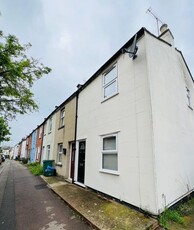 End terrace house to rent in Normal Terrace, Cheltenham, Gloucestershire GL50