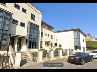 End terrace house to rent in St John's Road, Bath BA2