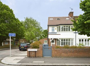 End terrace house to rent in Stanmore Gardens, Richmond, Surrey TW9