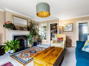 Flat for sale in 17/3 Orchard Brae Gardens, Orchard Brae, Edinburgh EH4