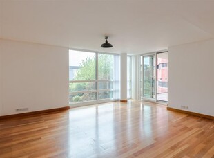 Flat for sale in Pavilion Apartments, St John's Wood NW8