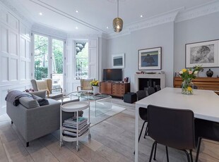 Flat for sale in Sutherland Avenue, London W9