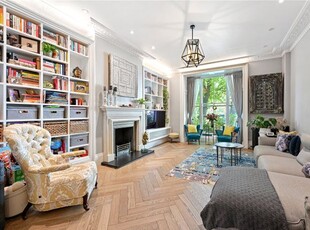 Flat for sale in Talbot Road, London W2
