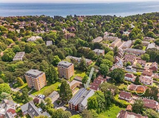Flat for sale in The Avenue, Poole BH13