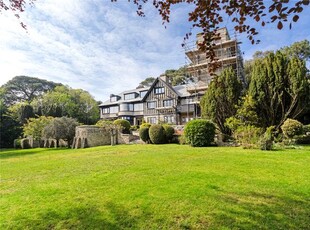 Flat for sale in The Avenue, Poole, Dorset BH13