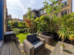 Flat for sale in The Boathouse, 57 Gainsford Street, London SE1