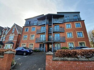 Flat to rent in 26 Manor Road, Edgbaston, Birmingham, West Midlands B16