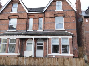 Flat to rent in 5A Holly Road, Retford DN22