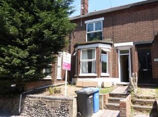 Flat to rent in Aylsham Road, Norwich NR3