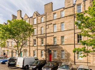 Flat to rent in Balfour Street, Edinburgh EH6