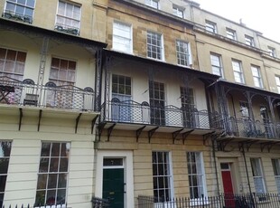 Flat to rent in Caledonia Place, Clifton, Bristol BS8