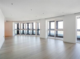 Flat to rent in Cassini Apartments, Cascade Way, White City, London W12