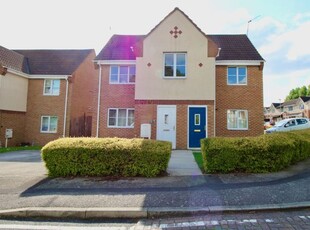 Flat to rent in Cookson Road, Leicester LE4