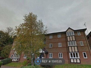 Flat to rent in Fallow Rise, Hertford SG13