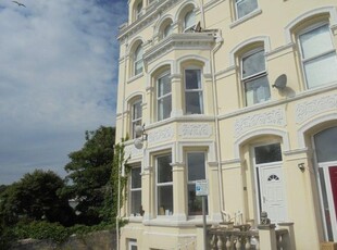 Flat to rent in Frankville Court, Woodville Terrace, Douglas, Isle Of Man IM2