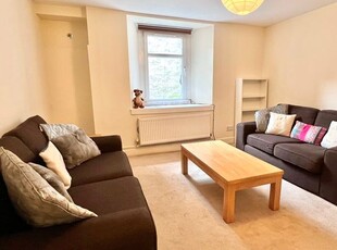 Flat to rent in Hampton Terrace, Roseburn, Edinburgh EH12