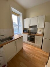 Flat to rent in Hermand Crescent, Slateford, Edinburgh EH11