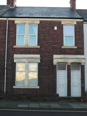 Flat to rent in Lobley Hill Road, Gateshead NE8