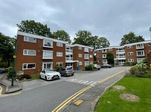 Flat to rent in Malvern Park Avenue, Solihull, West Midlands B91