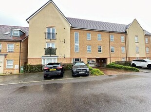 Flat to rent in Money Mead, Dunstable, Bedfordshire LU6