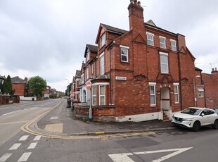 Flat to rent in Monks Road, Lincoln LN2