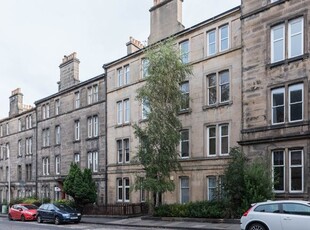 Flat to rent in Murieston Crescent, Dalry, Edinburgh EH11
