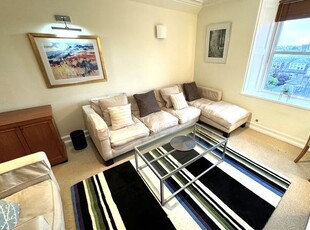 Flat to rent in Rubislaw Terrace, City Centre, Aberdeen AB10
