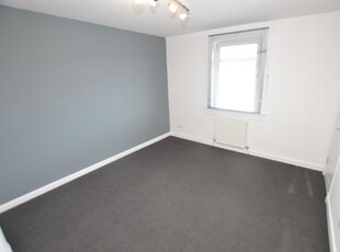 Flat to rent in West March Street, Kirkcaldy KY1