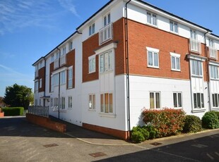 Flat to rent in Wicketts End, Whitstable CT5