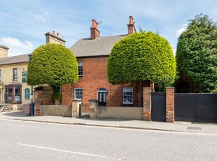 Link-detached house for sale in Northbridge Street, Shefford, Bedfordshire SG17