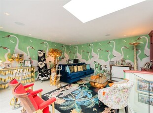 Mews house for sale in Hippodrome Mews, London W11