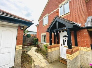 Property to rent in Cooks Close, Bristol BS32