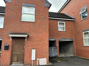 Property to rent in Creed Way, West Bromwich B70