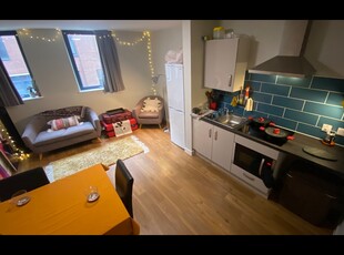 Room in a Shared Flat, Queen Street, S1
