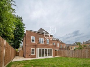 Semi-detached house to rent in Barrons Chase, Richmond TW10