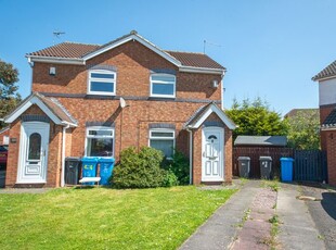 Semi-detached house to rent in Charlestown Way, Hull HU9